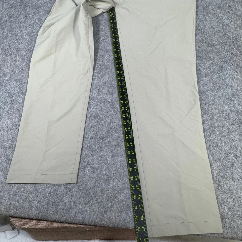 Banana Republic Core Temp Performance Pants Mens 40x34 Khaki Tan Straight Leg